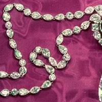 4-hadiah-pernikahan-termahal-sejagat-harganya-ratusan-miliar