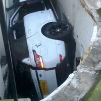 13-posisi-mobil-ini-sulit-dipercaya-tapi-memang-ada