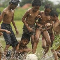 inilah-11-peraturan-sepak-bola-masa-kecil-yang-bikin-kangen-anak-cowok-90-an