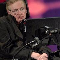 stephen-hawking-akan-terbang-ke-luar-angkasa