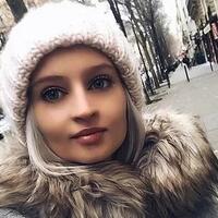 mirip-barbie-wanita-ini-viral-di-instagram