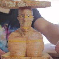 miniatur-vin-diesel-ini-dibuat-dari-bahan-makanan-gan