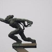 sering-lewatin-tapi-baru-kali-ini-liat-wajah-patung-pancoran