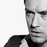 jude-law-perankan-dumbledore-muda-di-sekuel-fantastic-beasts