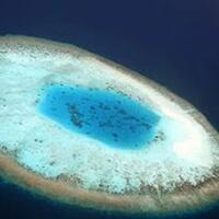 bukan-hanya-pulau-bentuk-bola-mata-masih-ada-7-pulau-unik-di-dunia