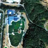 kolam-hingga-stasiun-kereta-pribadi-mewahnya-istana-kim-jong-un