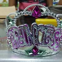 10-mahkota-terindah-di-dunia-dari-mutiara-sampai-batu-rubi