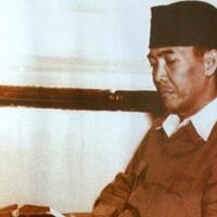 5-tokoh-indonesia-pecinta-buku