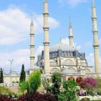 bangunan-islam-paling-menakjubkan-di-dunia