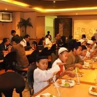 bulan-puasa-waktunya-buka-bersama-kawan-lama-gan