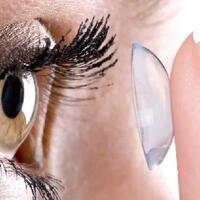 wow-dokter-temukan-27-lensa-kontak-di-mata-nenek-ini-simak-bahaya-pemakaiannya