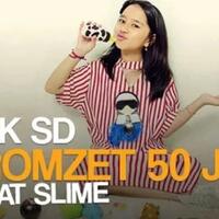 inspiratif-anak-sd-ini-beromzet-50-juta-gara---gara-slime