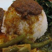 7-rendang-enak-di-jakarta-yang-kelezatannya-mendunia
