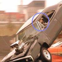 7-kejanggalan-pada-film-the-fast-and-the-furious-yang-mungkin-tidak-kamu-sadari