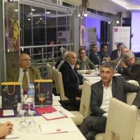 melihat-restoran-kelas-menengah-bawah-di-gazapalestina