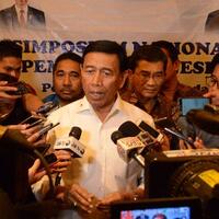 wiranto-pertanyakan-esensi-aksi-299