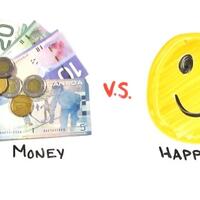 pilih-uang-atau-kebahagiaan