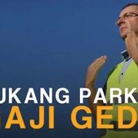 jangan-dianggap-sepele-yuk-kenalan-dengan-tukang-parkir-gaji-gede-ini