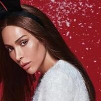 ines-rau-model-transgender-pertama-yang-menjadi-playmate-majalah-playboy