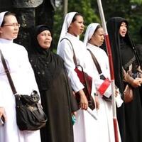 intoleransi-sudah-parah-merusak-ke-indonesia-an-kita