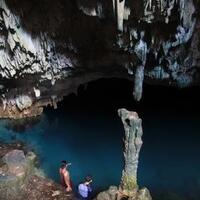 indahnya-gua-rangko-di-manggarai-pulau-flores