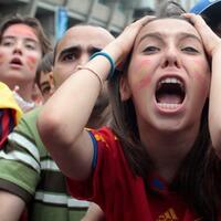 yang-ga-bakal-dirasain-anak-jaman-sekarang-pas-mau-nonton-siaran-langsung-sepak-bola