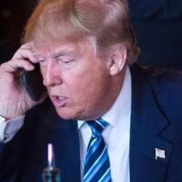 ini-smartphone-yang-dipakai-jokowi-dan-6-pemimpin-dunia-lainnya