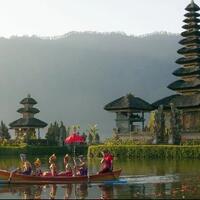 bukan-seks-inilah-yang-dicari-turis-mancanegara-dari-man-escort-bali