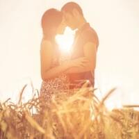 kenapa-pas-baik-kepala-kita-miring-ke-kanan