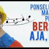 ponsel-hilang-mau-selfie-praktis-bersiul-aja-gan