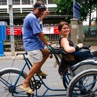 anies-hidupkan-becak-di-jakarta-di-luar-negeri-ada-becak-nggak-ya