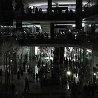 apa-sih-momen-paling-awkward-kalo-mati-lampu-di-mall
