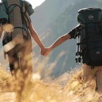 alasan-kenapa-kamu-harus-backpacking-bersama-pasangan-sebelum-menikah