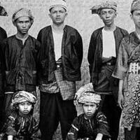 bahasa-melayu-di-kutai-dan-minang
