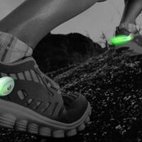 glow-in-the-dark-reinkarnasi-sepatu-zaman-old-hadir-lagi