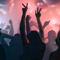 team-edm-vs-team-band-agan-versi-yang-mana