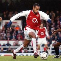 musim-terhebat-arsenal-ketika-thierry-henry-menjadikan-arsenal-quotthe-invinciblequot