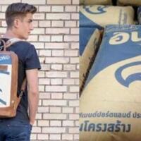 tas-hingga-sneakers-keren-ini-di-buat-dari-kantong-semen-dan-berharga-jutaan-rupiah