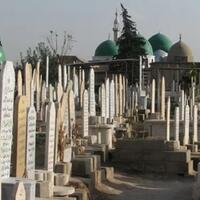 makam-pembunuh-umar-bin-khattab-begitu-mewah
