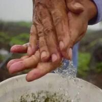 orang-ini-berhasil-menyelamatkan-banyak-orang-dengan-menjadi-penjala-kabut