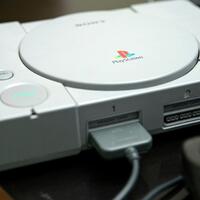 coc-nostalgia--gokil--masa-kecil-saat-playstation-1-muncul-di-muka-bumi