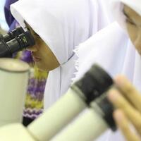 inilah-4-ilmuwan-indonesia-dengan-penemuan-sains-fenomenal
