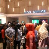 7-jenis-orang-goblk-ini-akan-sering-gansis-temukan-di-bioskop