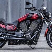 pabrikan-motor-legendaris-yang-kini-tinggal-nama