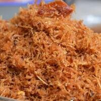 mau-santap-sahur-enak-jangan-lupakan-6-varian-serundeng-gurih-pedas-ini