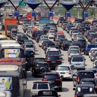 10-amunisi-anti-bosan-menghadapi-macet-parah-saat-mudik