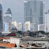 mirisnya-melihat-foto-antara-lingkungan-elite-dan-kumuh