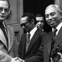 mengenal-adam-malik-wakil-presiden-yang-juga-di-duga-sebagai-agen-cia