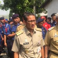 eks-walkot-jaktim-dipensiunkan-lewat-wa-sandi-zaman-now