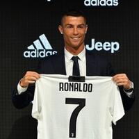 semahal-itukah-juventus-membeli-ronaldo-sepertinya-tidak